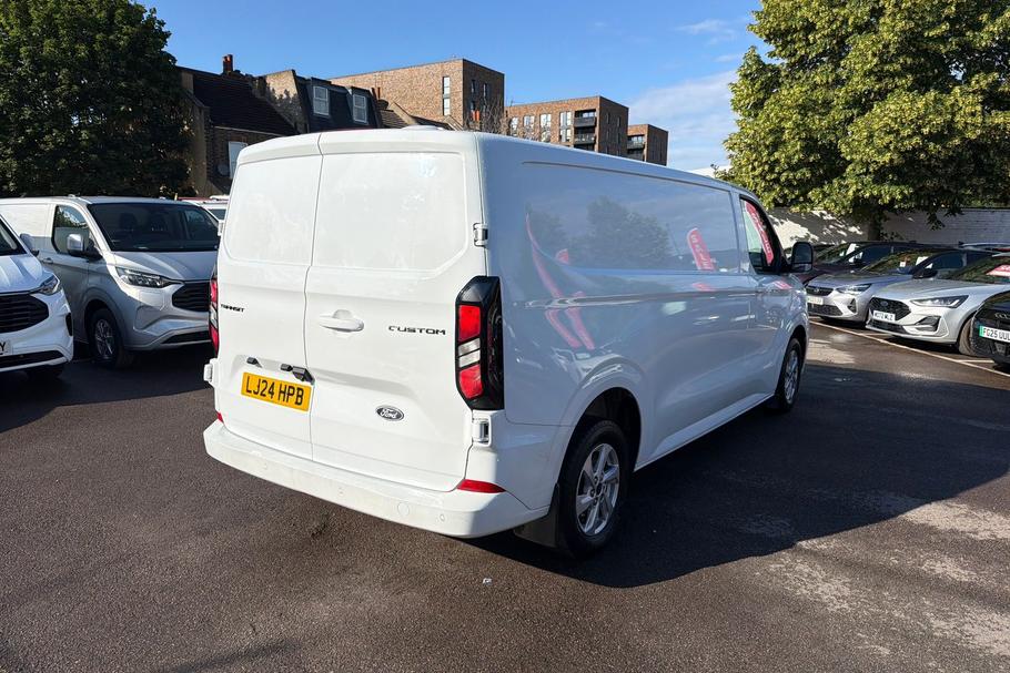 Used Ford TRANSIT CUSTOM LJ24HPB 38