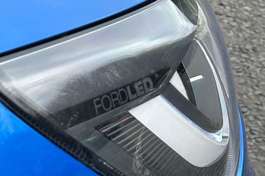 Ford FOCUS Photo autoimg-e66bad90c62ff5eec0958a214a88c9faeb307e61.jpg