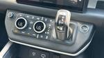 Land Rover Defender Photo 12
