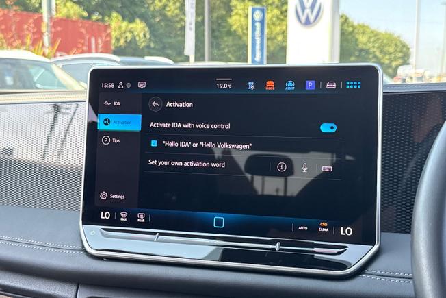 VOLKSWAGEN Tiguan Photo 44
