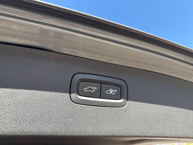 VOLVO Xc90 Photo 22