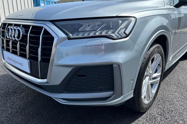 Audi Q7 Photo 30