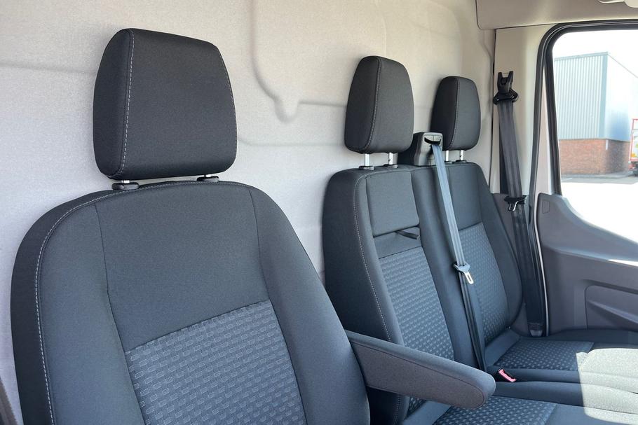 Used FORD TRANSIT WN75NUH 28
