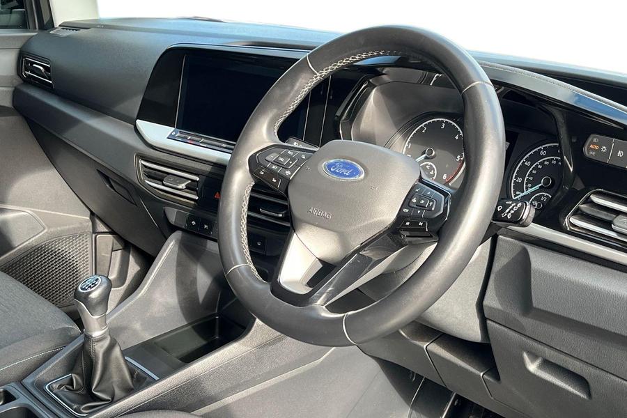 Ford TOURNEO CONNECT Photo autoimg-e678a2fead79fcaeac57825b9d1ab5cc300c93a5.jpg