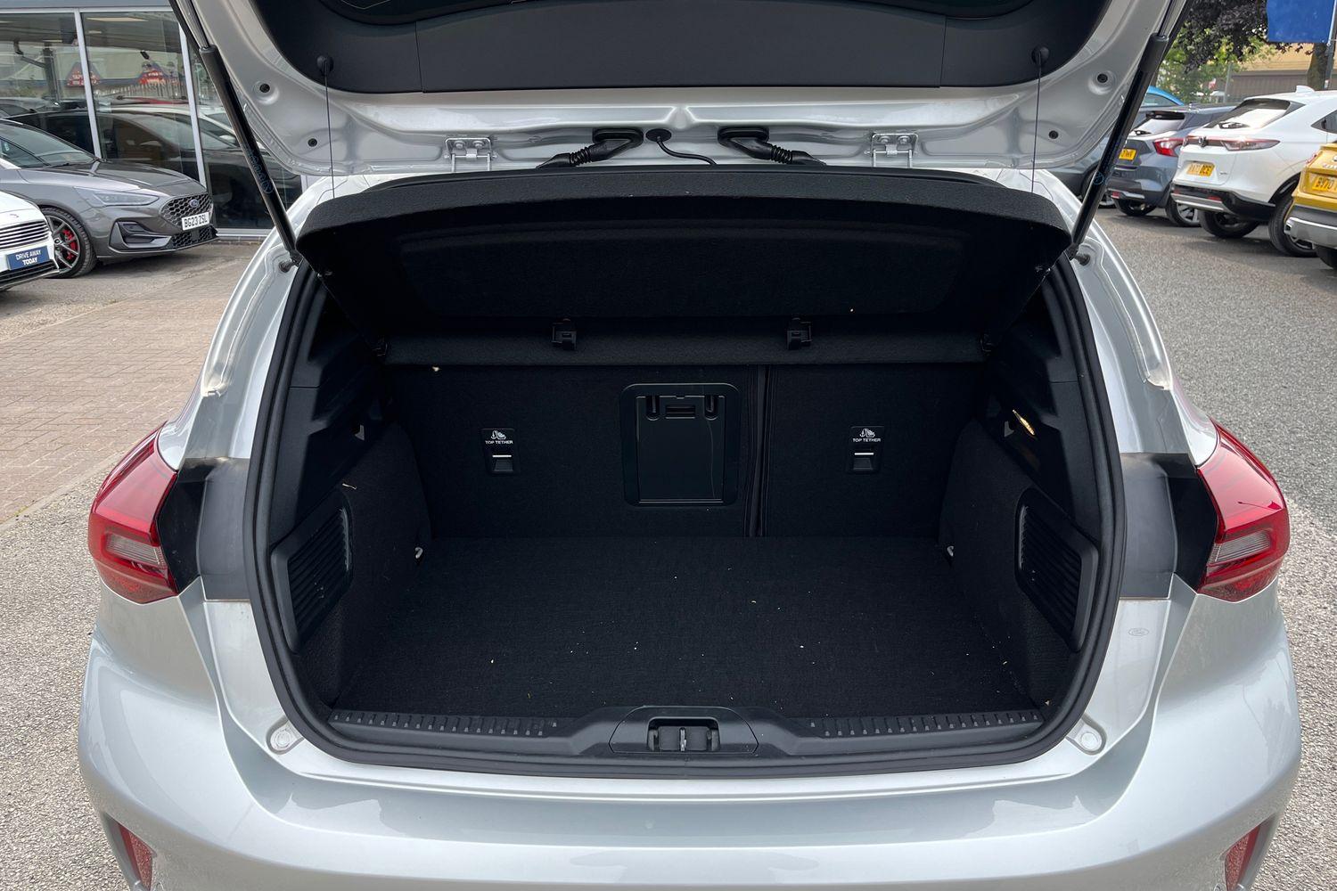Ford Focus Photo 20