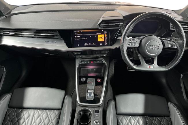 AUDI S3 Photo 10
