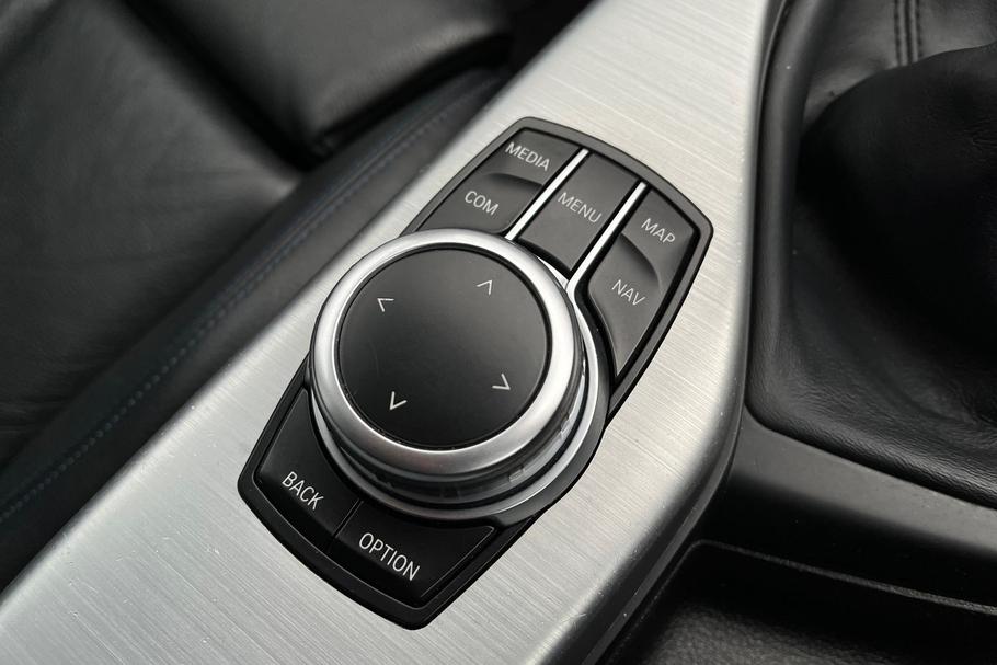 Used BMW 1 Series YD68KDX 34