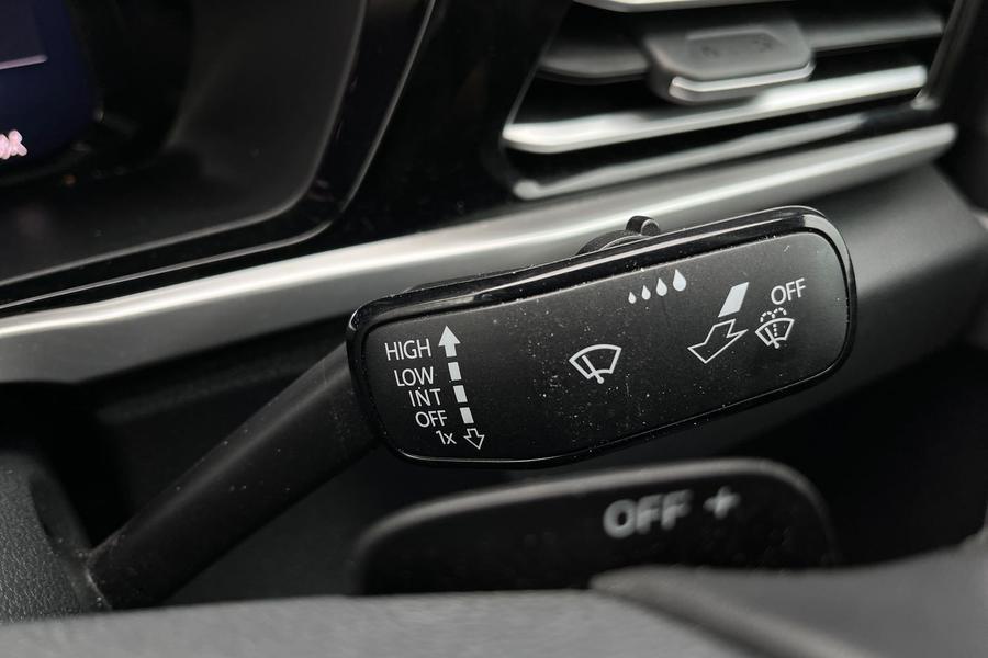 Ford TRANSIT CONNECT Photo autoimg-e6853db292381697bd60b0e2e89f4a62f8b09a9f.jpg