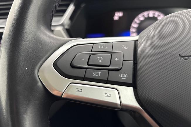 VOLKSWAGEN Touran Photo 16