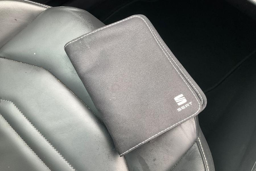 SEAT ATECA Photo autoimg-e68815489cab880d3dc6b216d898e649f77b7808.jpg