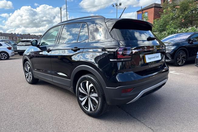 VOLKSWAGEN T-Cross Photo 23