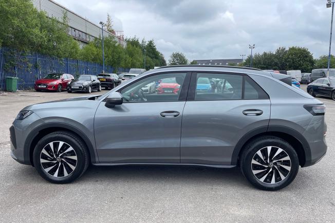 VOLKSWAGEN T-Roc Photo 29