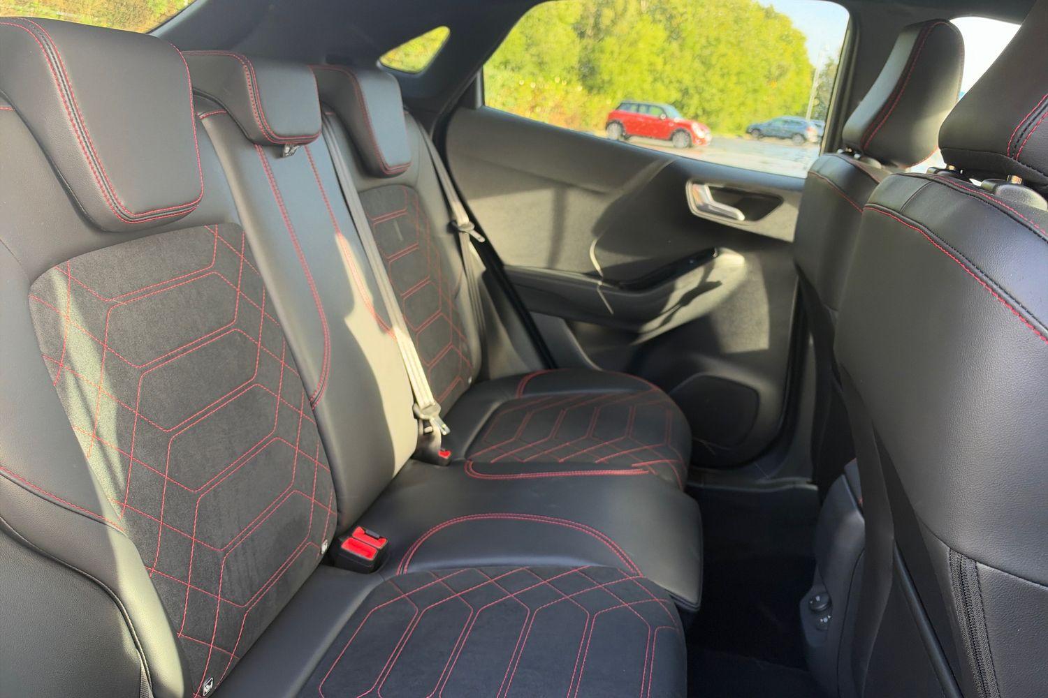Ford Puma Photo 36