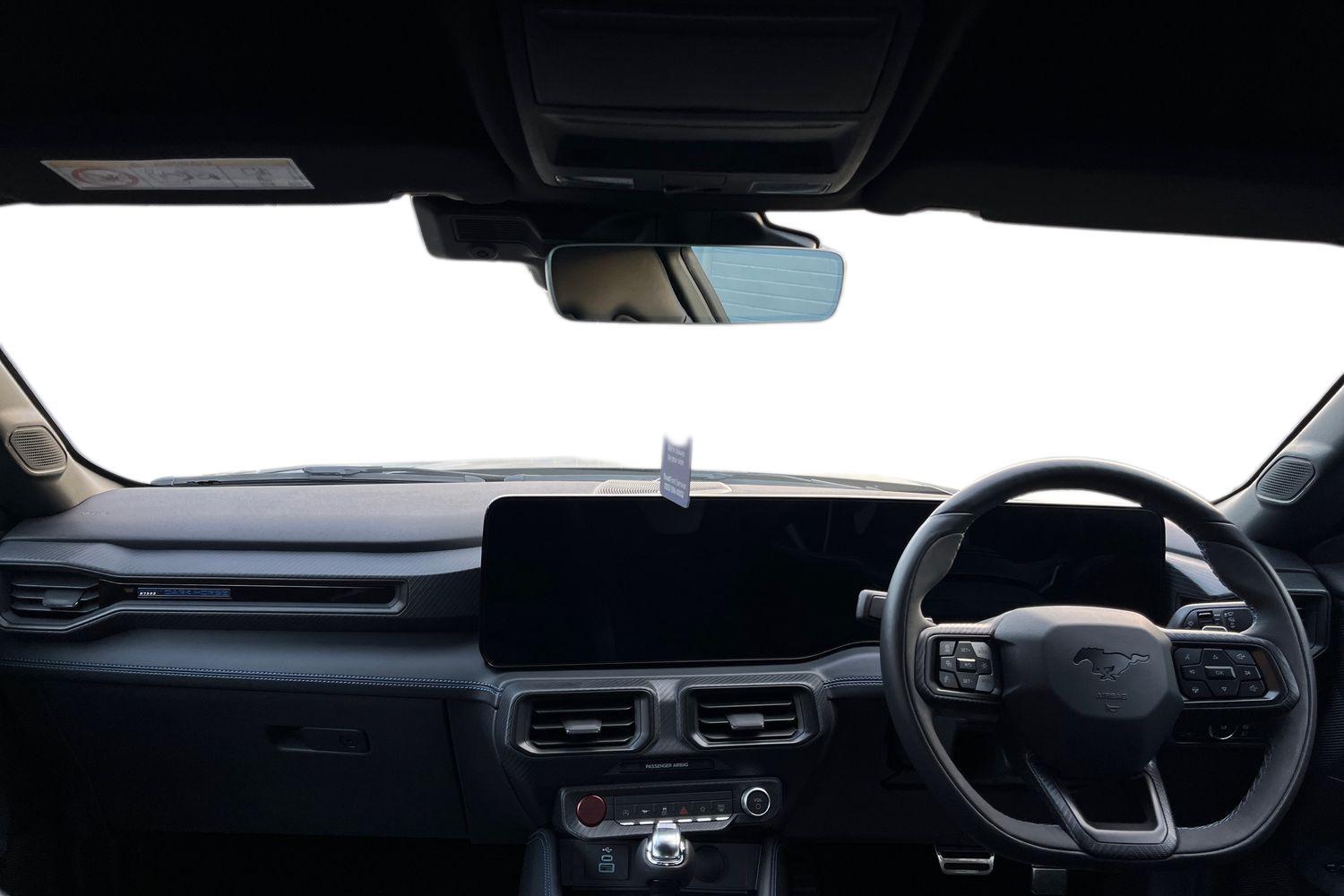 Ford MUSTANG Photo 9