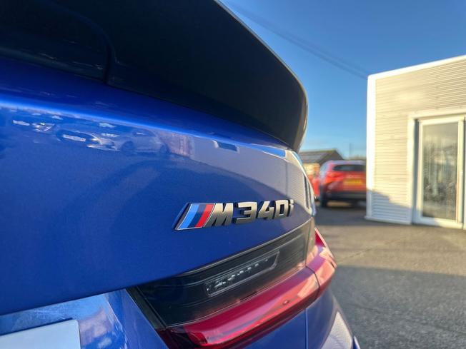 BMW 3 Series Photo 20
