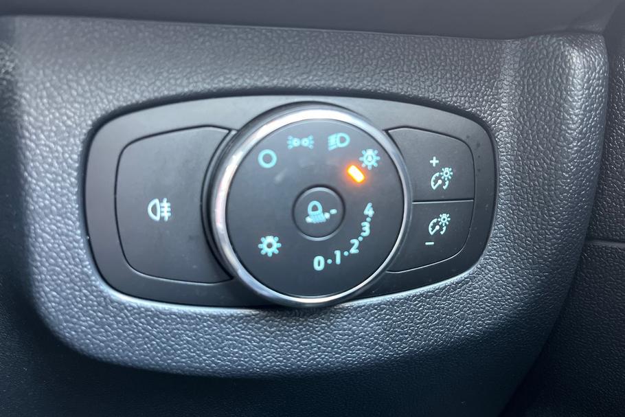 Used Ford TRANSIT COURIER 30