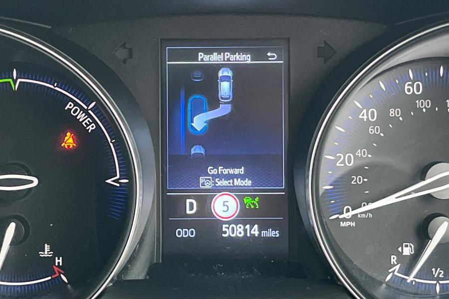Toyota C-HR Photo autoimg-e6a23081f4aef61aa7a9266bcb9eaa19d5c9fa5e.jpg