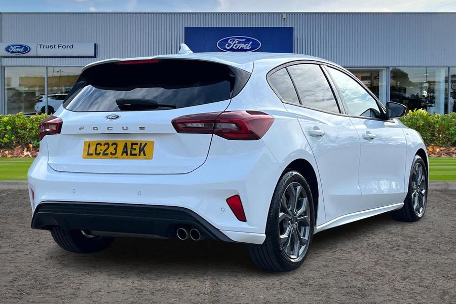 Ford Focus Photo autoimg-e6a69693a71d5875a0e0a3d22faba94a2ccde65f.jpg