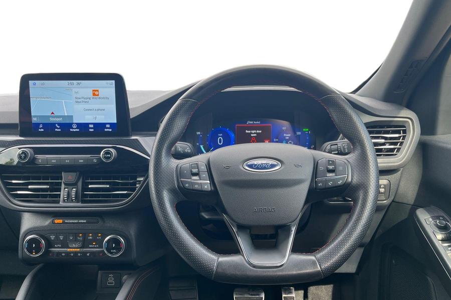 Ford KUGA Photo autoimg-e6a723e1d762108579cafa7ffee63ed3e57d1620.jpg
