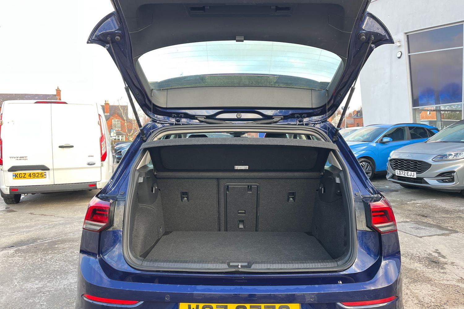 Volkswagen GOLF Photo 20