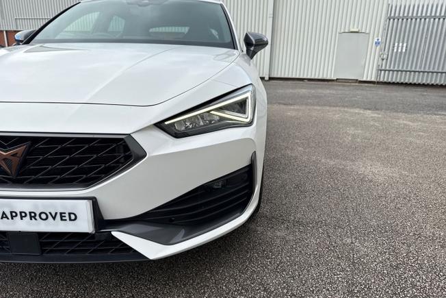 CUPRA Leon Photo 29