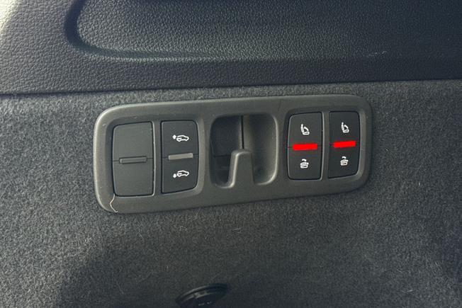AUDI Q7 Photo 29