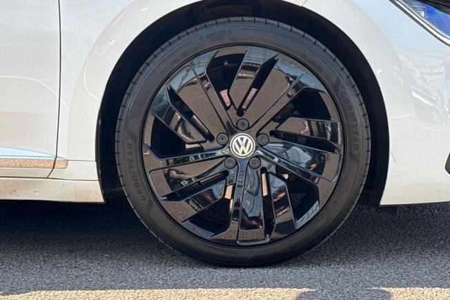VOLKSWAGEN Arteon Photo 5