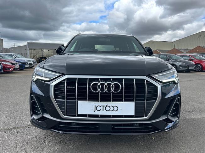 Audi Q3 Photo 49