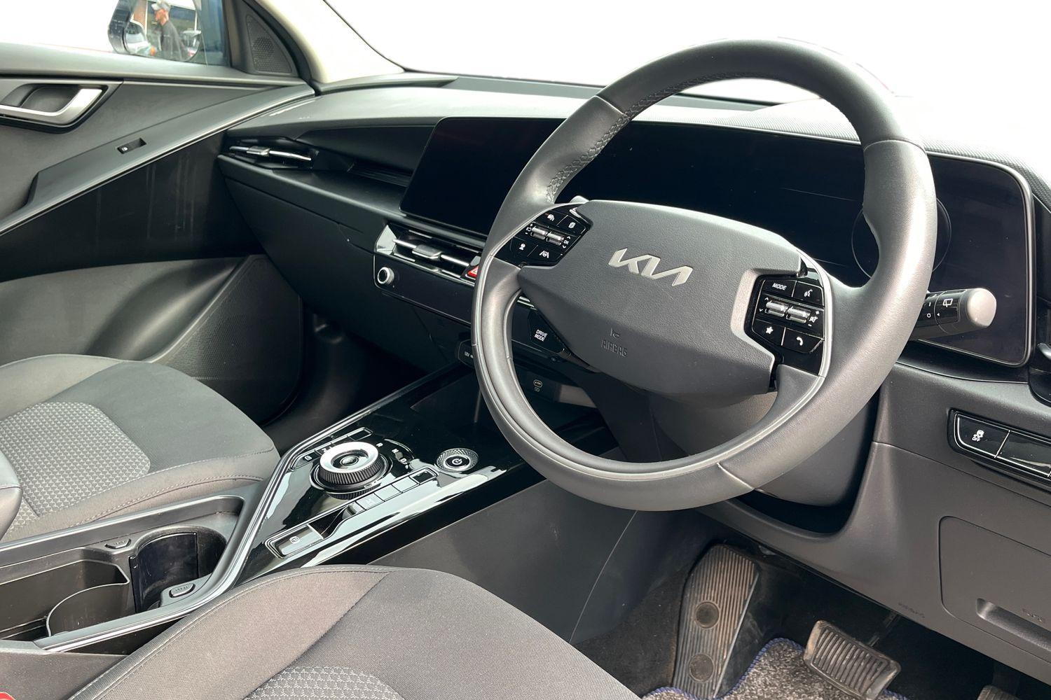 Kia NIRO Photo 8