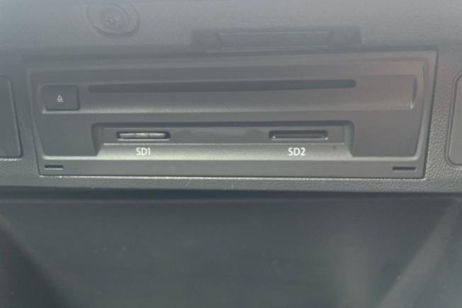 VOLKSWAGEN Polo Photo 27