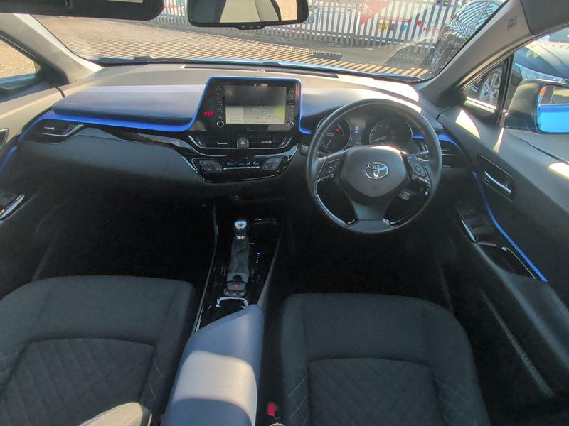 Used Toyota C-HR VE69XEA 12