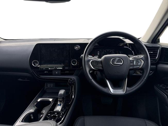 LEXUS Nx Photo 11
