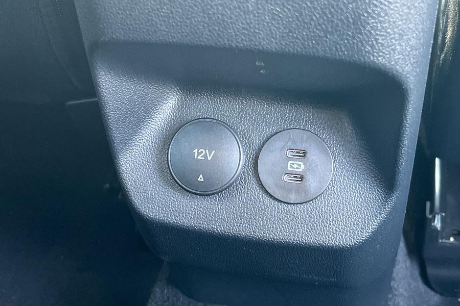 Ford PUMA Photo autoimg-e6cf2c1f4698bf233c9b5e7355a465a93ba3793c.jpg