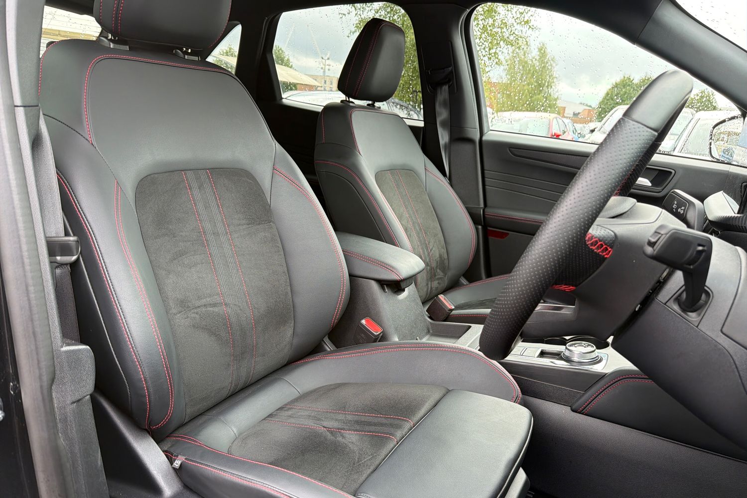 Ford KUGA Photo 16