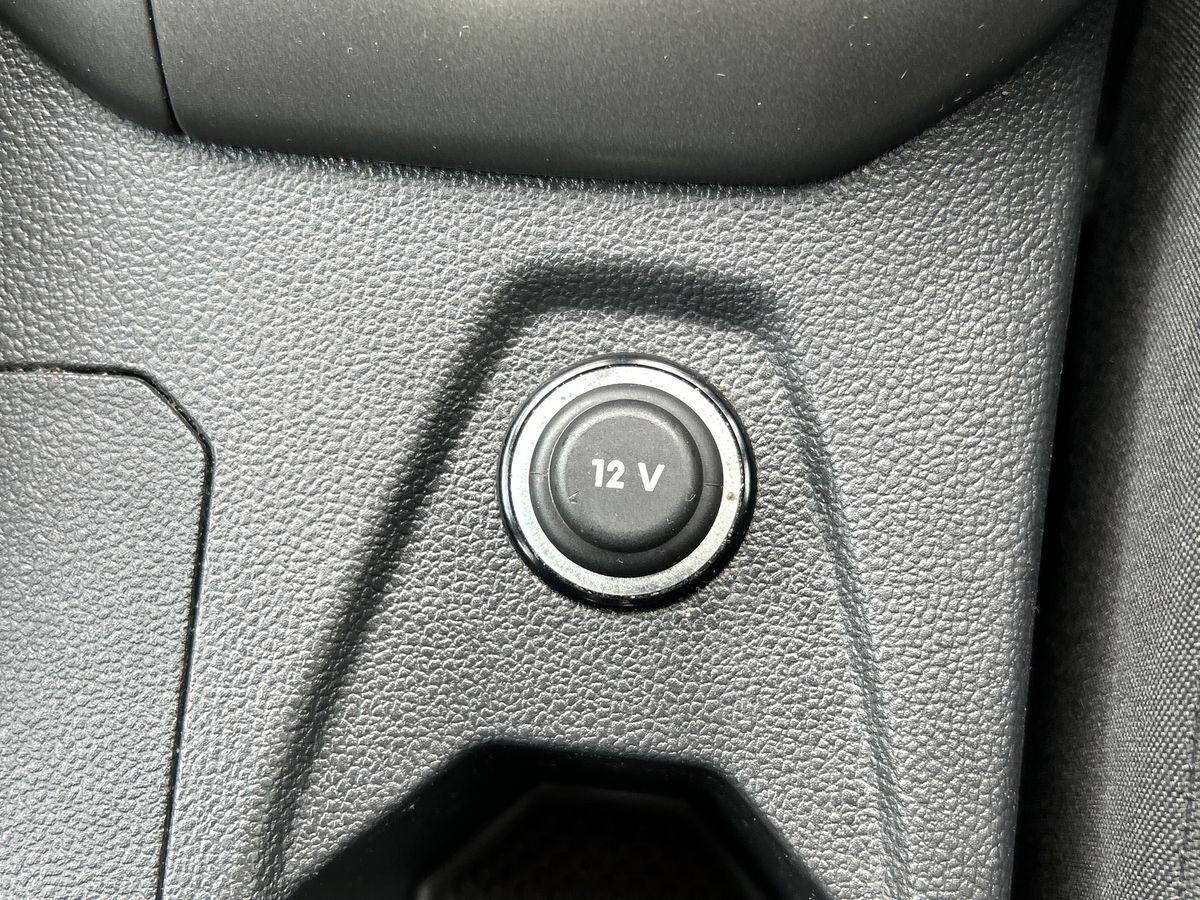 Volkswagen Polo Photo autoimg-e6d7e1816c8e531dbeccd3464ffa557f02462c48.jpg