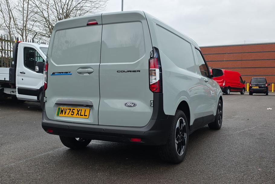Used Ford E-TRANSIT COURIER WV75XLL 40