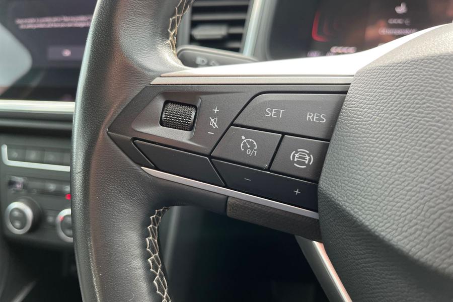 SEAT ATECA Photo autoimg-e6de727e027267bc2e61dfab5f384979c3b7e4ac.jpg