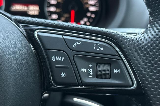 AUDI A3 Photo 17