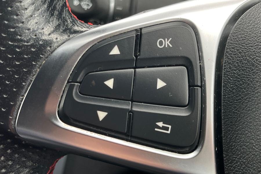Mercedes-Benz CLA Photo autoimg-e6e21b15b406f0d87aa5dd107e3db88938967cc5.jpg