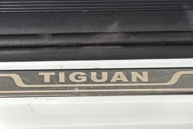VOLKSWAGEN Tiguan Photo 33