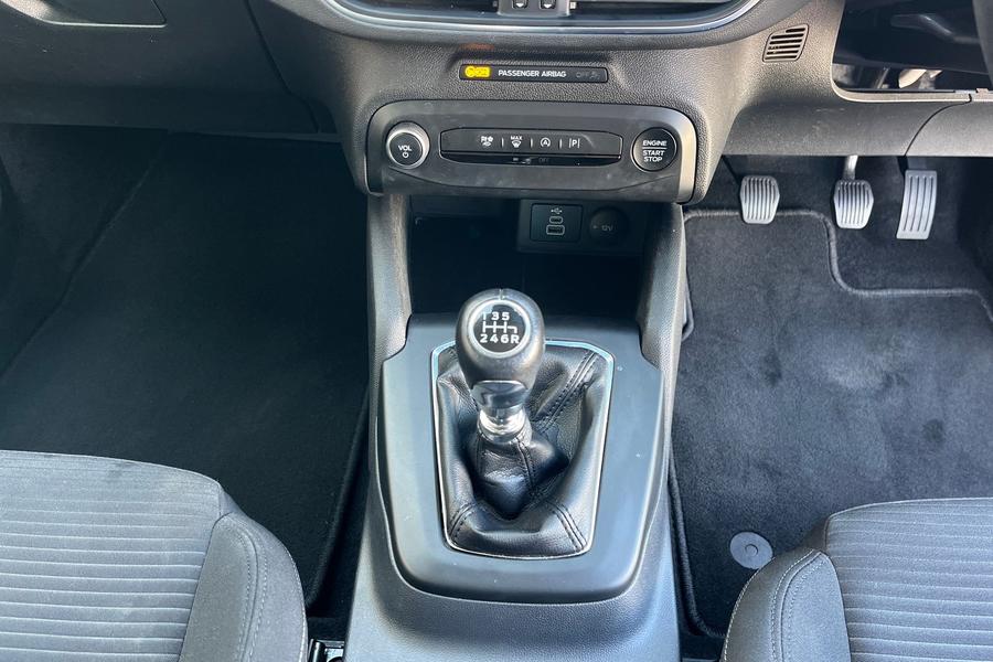 Ford Focus Photo autoimg-e6eff59f9d535dfd762d165a2af4ac58a0465977.jpg