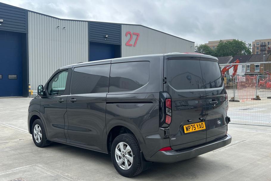 Used Ford TRANSIT CUSTOM WP75YAO 25
