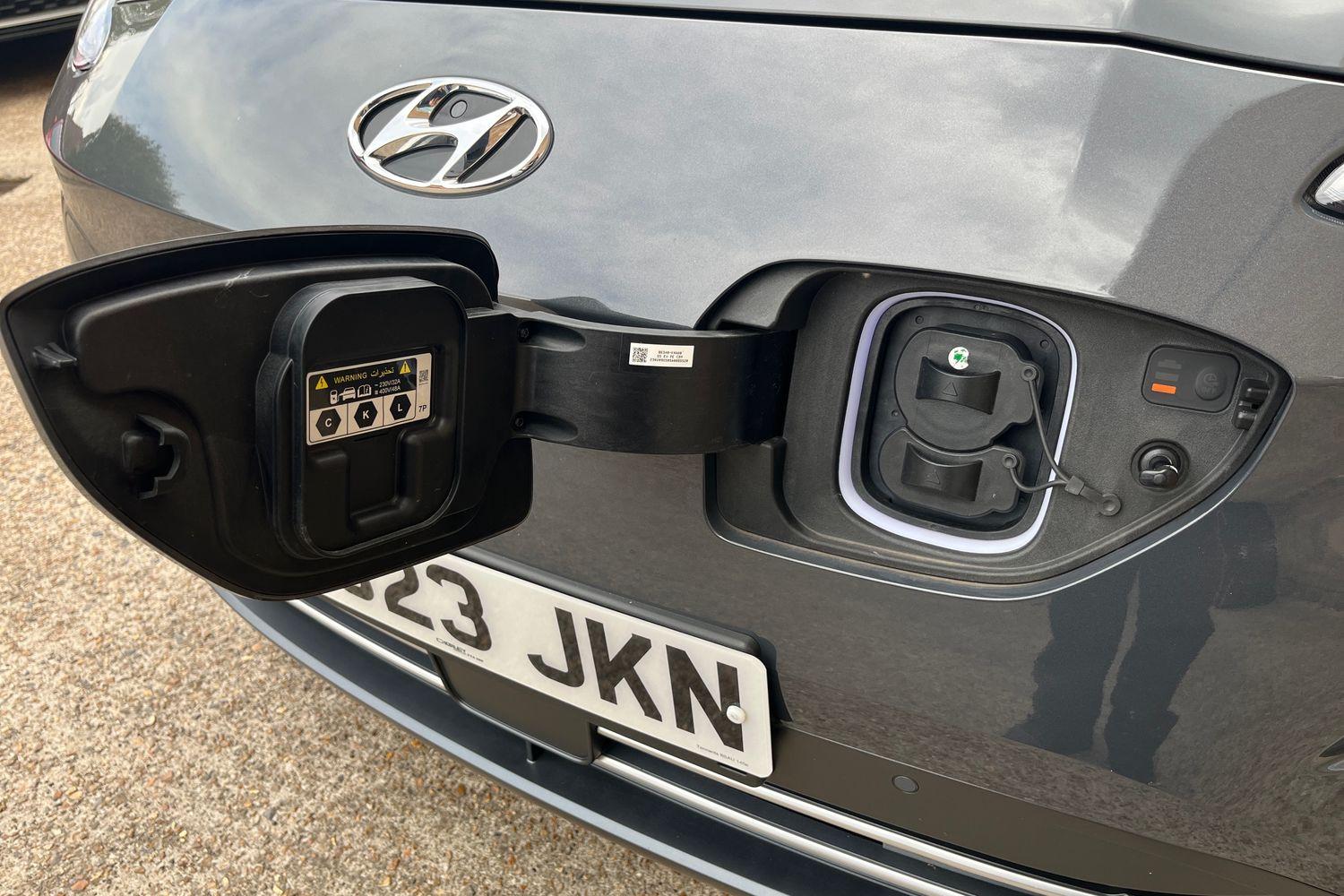 Hyundai KONA Photo 34