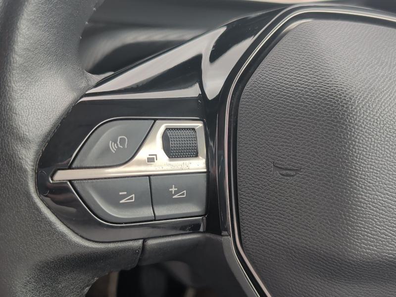 Used Peugeot 2008 NV21SSZ 44