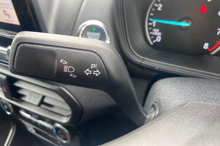Ford ECOSPORT Photo autoimg-e701ab82a8d007ae6a77bdcb37f0433d0ba31593.jpg