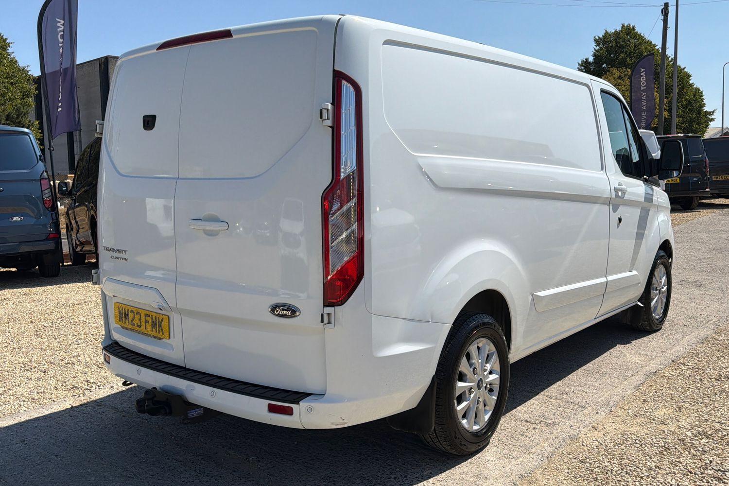 Ford TRANSIT CUSTOM Photo 6