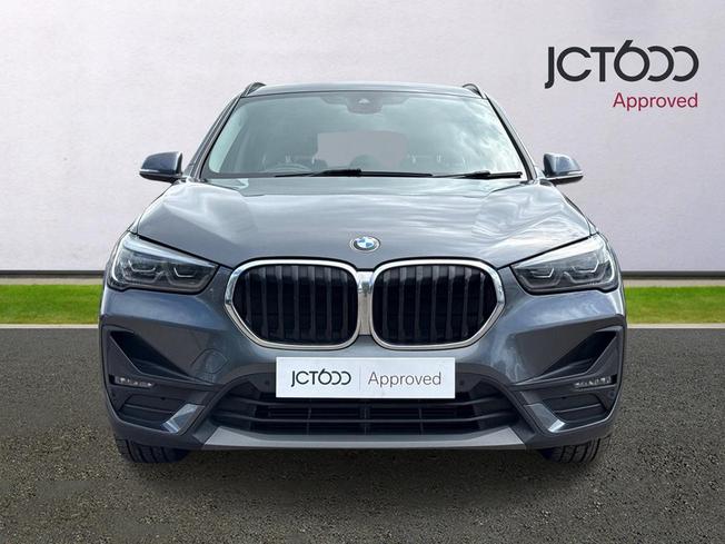 BMW X1 Photo 8