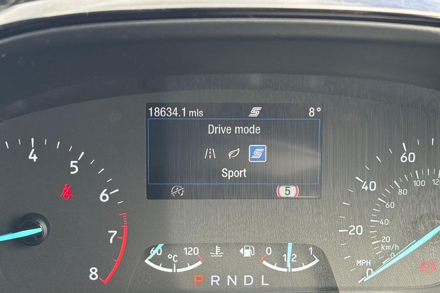 Ford FIESTA Photo autoimg-e7085840fc2d96be1871baf3e13cd5ee4f8fe329.jpg