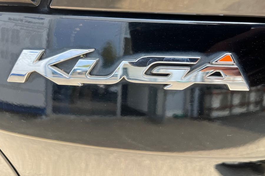 Ford KUGA Photo autoimg-e708c8151e3d9fa178aef940722aedac552b13f9.jpg