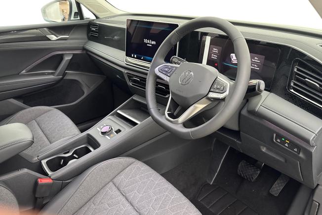 VOLKSWAGEN  Tiguan  Photo 6